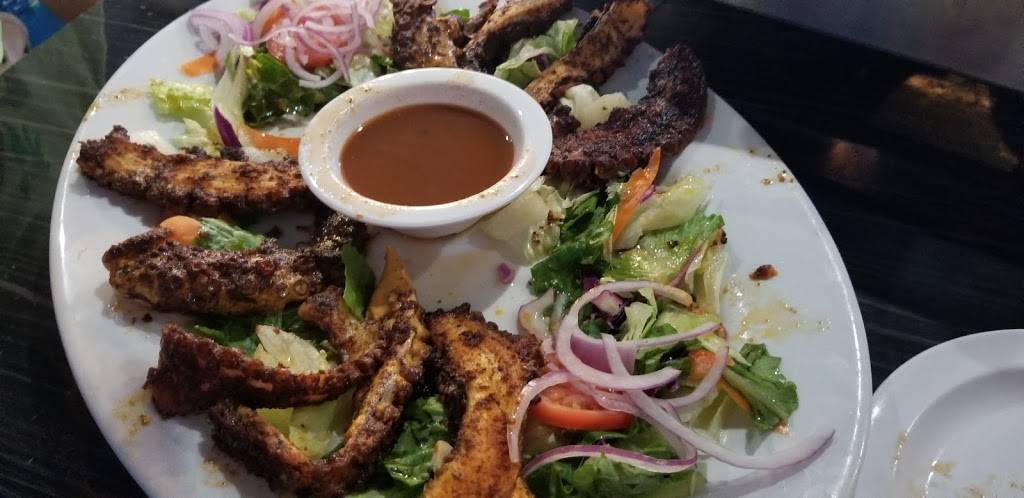 Mariscos El Capitan | restaurant | 1106 S Bristol St, Santa Ana, CA 92704, USA | 7144863388 OR +1 714-486-3388
