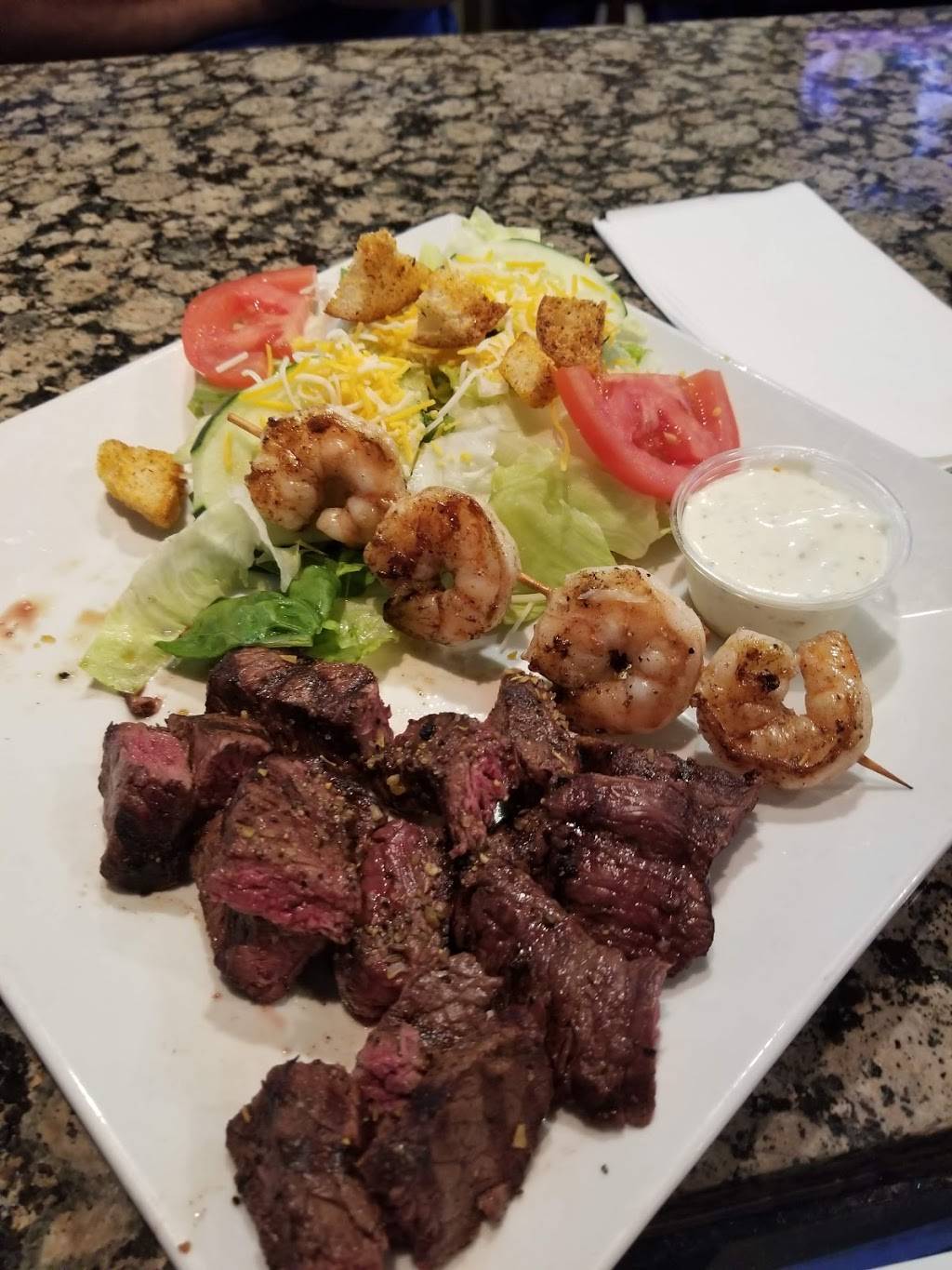 Patriots Pub & Grill | restaurant | 10560 Main St, Fairfax, VA 22030, USA | 7038658111 OR +1 703-865-8111