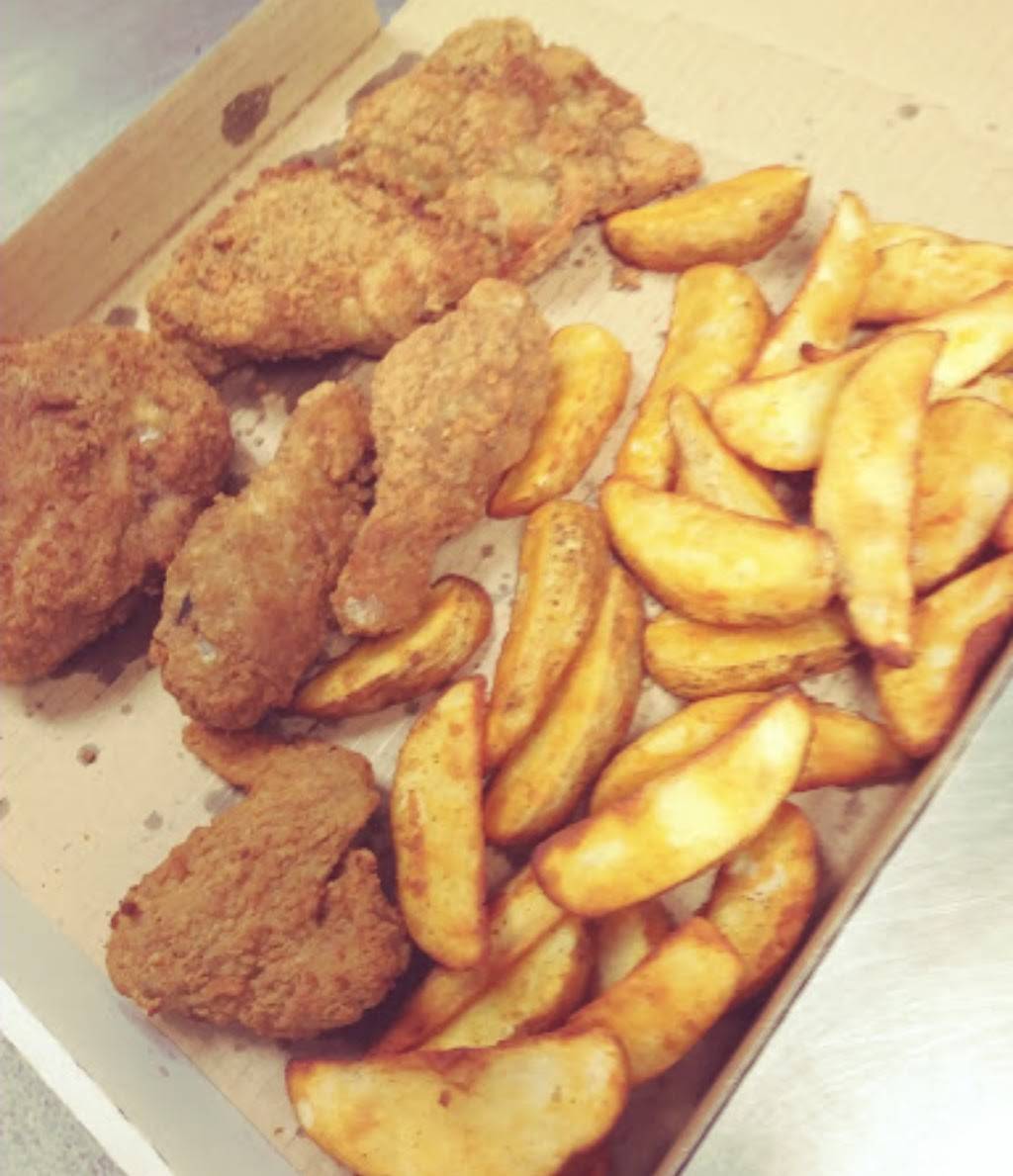 Santa Barbara Pizza & Chicken | restaurant | 3115 Niles St, Bakersfield, CA 93306, USA | 6613665000 OR +1 661-366-5000