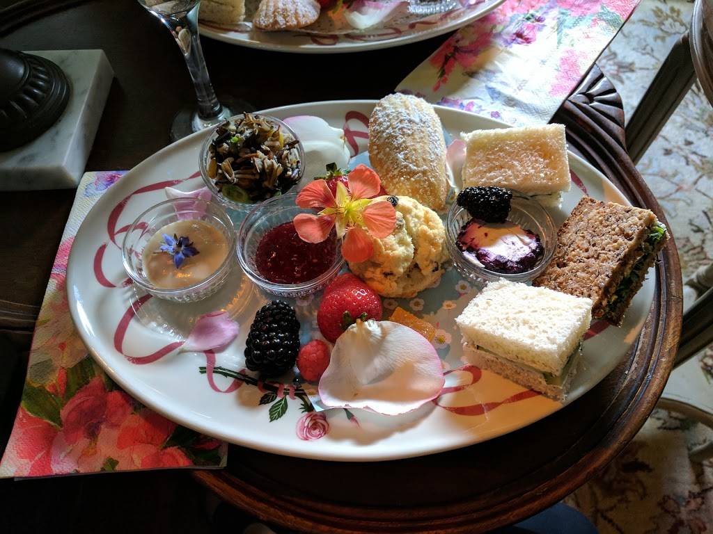 The McCharles House & Gardens | restaurant | 335 S C St, Tustin, CA 92780, USA | 7147314063 OR +1 714-731-4063