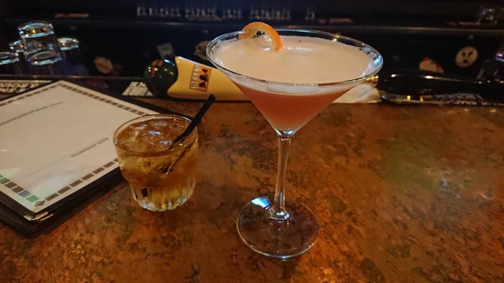 Christys Irish Pub | restaurant | 261 Orange St, New Haven, CT 06510, USA | 2036240811 OR +1 203-624-0811