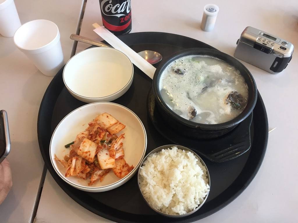 Mami Best Food 전통 순대전문점 족발 | restaurant | 442 Broad Ave, Palisades Park, NJ 07650, USA | 2014824740 OR +1 201-482-4740