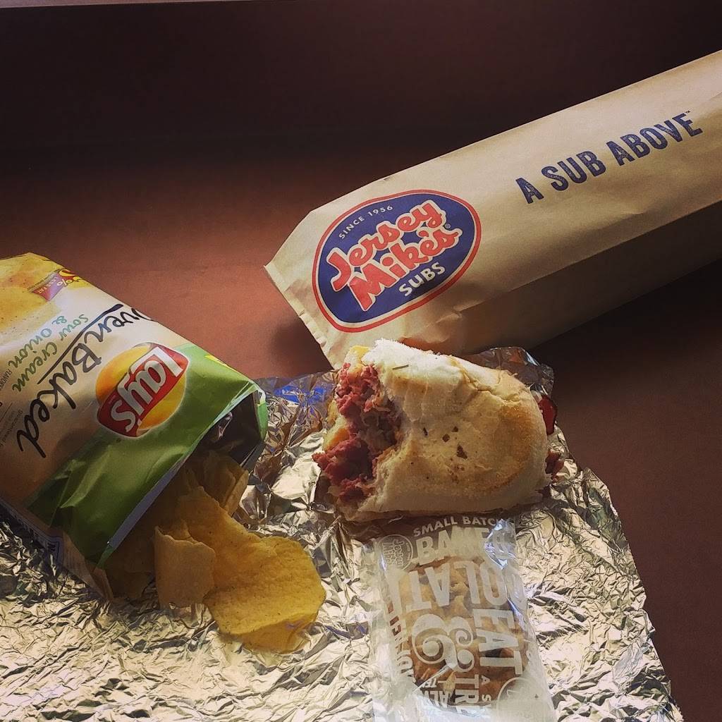 Jersey Mikes Subs | meal takeaway | 5120 Stockdale Hwy Ste. B, Bakersfield, CA 93309, USA | 6617162711 OR +1 661-716-2711