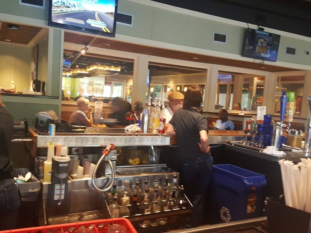 Chilis Grill & Bar | meal takeaway | 630 Tinsley Way, Rock Hill, SC 29730, USA | 8039808334 OR +1 803-980-8334