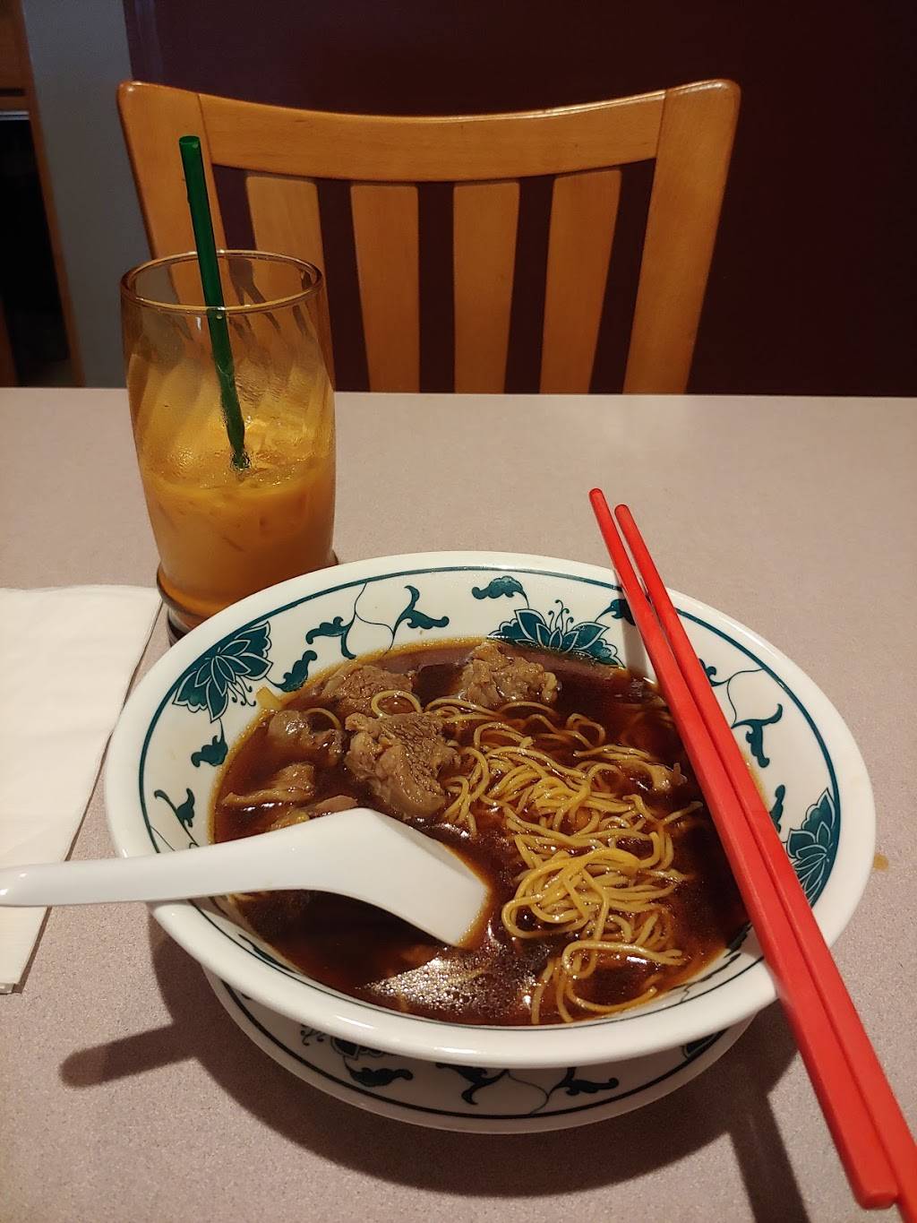 Moys Chinese Restaurant | meal takeaway | 1994 N High St, Columbus, OH 43201, USA | 6142977722 OR +1 614-297-7722