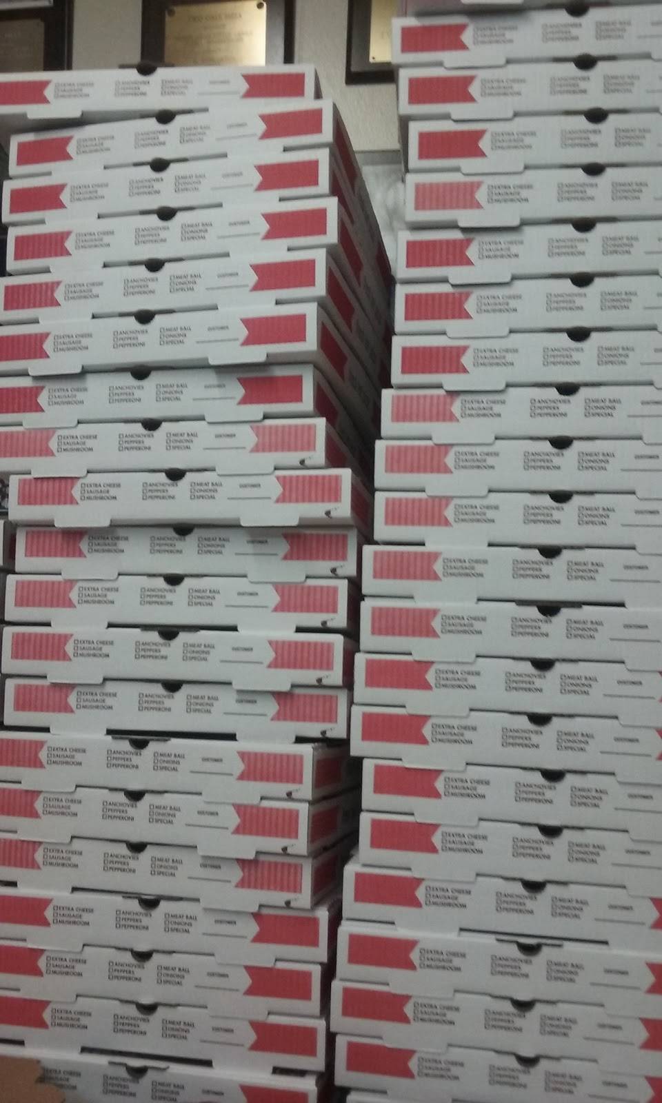 Two Gals Pizza & Subs | restaurant | 171 E Main St, Wilkes-Barre, PA 18705, USA | 5708244202 OR +1 570-824-4202