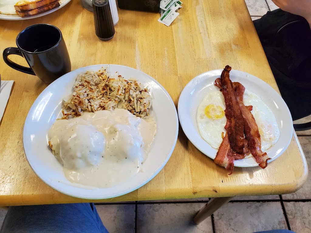 Cool Water Grille | restaurant | 337 W Victory Way, Craig, CO 81625, USA | 9708241764 OR +1 970-824-1764