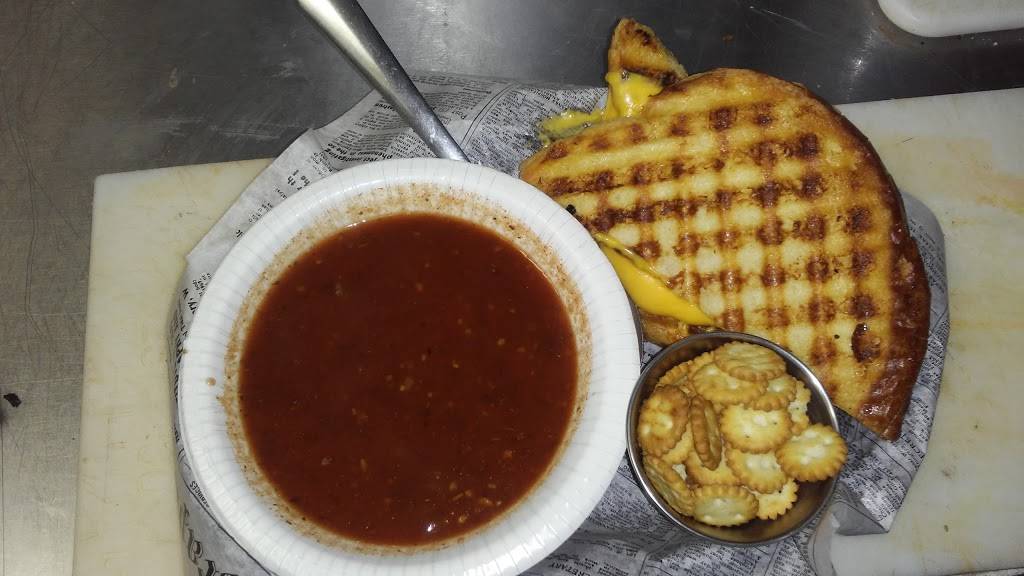 Union Jacks English Pub | restaurant | 124 S Northshore Dr, Knoxville, TN 37919, USA | 8655845161 OR +1 865-584-5161