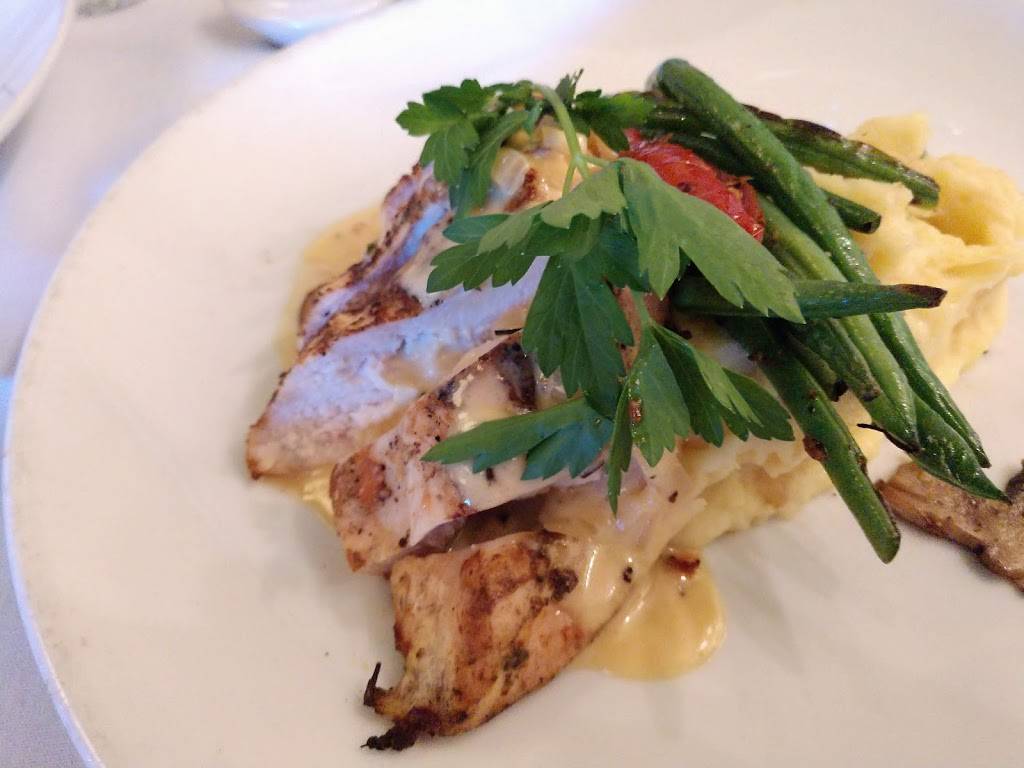 SILO | restaurant | 434 N Loop 1604 W, San Antonio, TX 78232, USA | 2104838989 OR +1 210-483-8989