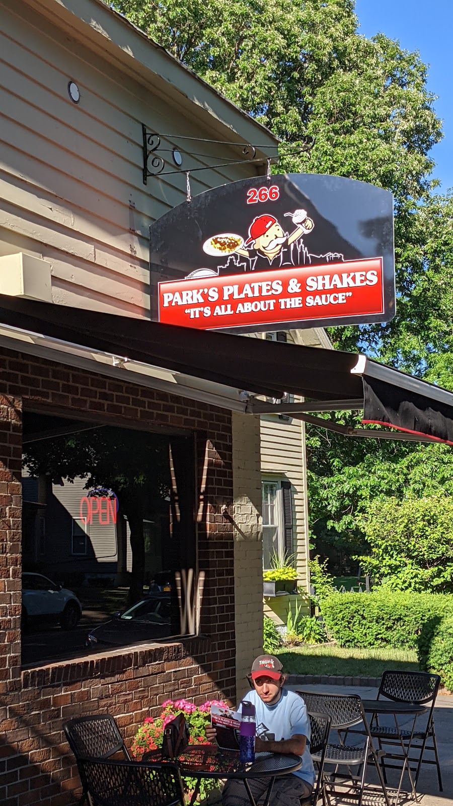 Parks Plates & Shakes | restaurant | 266 Park Ave, Rochester, NY 14607, USA | 5853406733 OR +1 585-340-6733