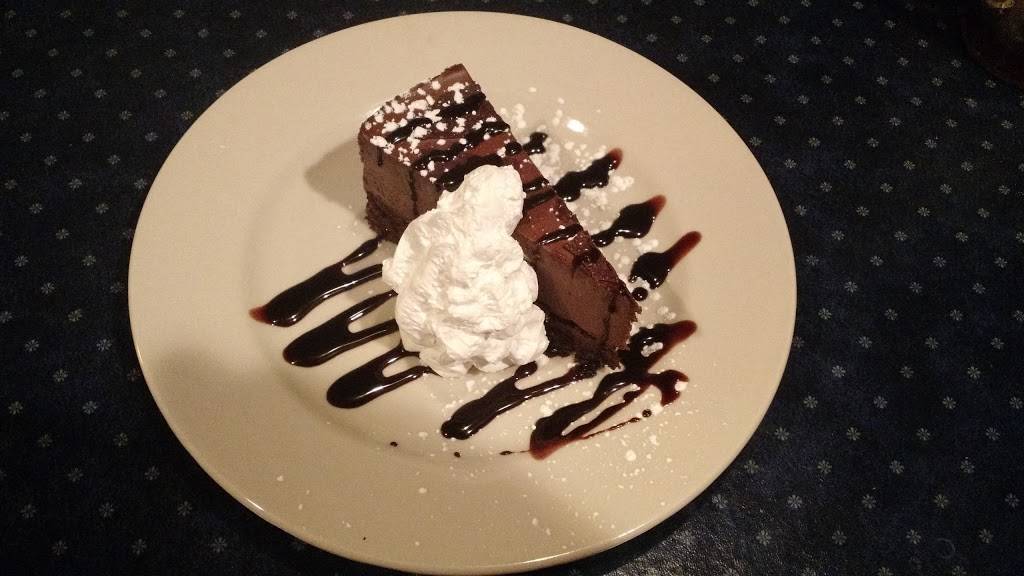 Virginia Grill | restaurant | 301 Mill St, Occoquan, VA 22125, USA | 7034911888 OR +1 703-491-1888