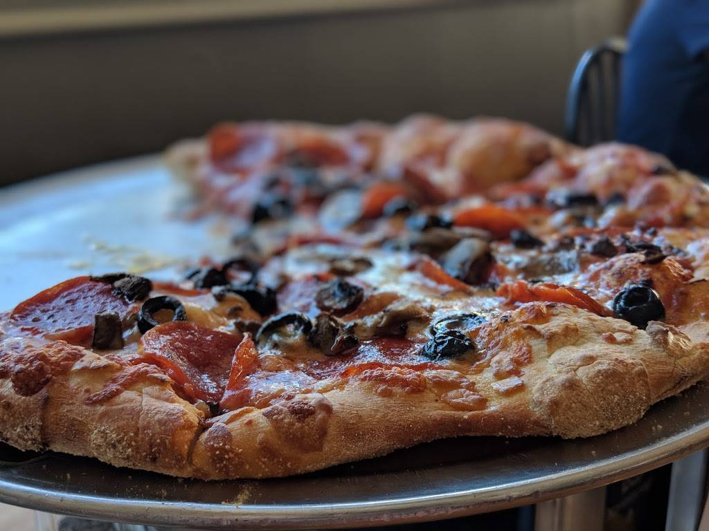 Merrells Pizzeria | restaurant | 1207 W Poinsett St, Greer, SC 29650, USA | 8644697409 OR +1 864-469-7409