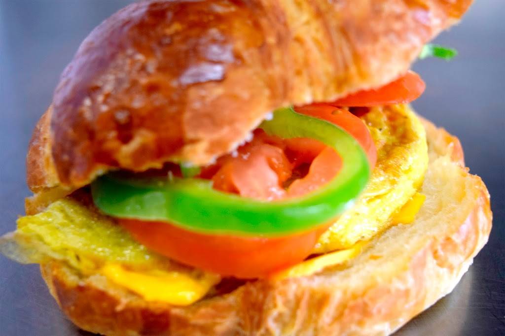 Miss Donuts and Bagels | cafe | 2082 Bonita Ave, La Verne, CA 91750, USA | 6265942240 OR +1 626-594-2240