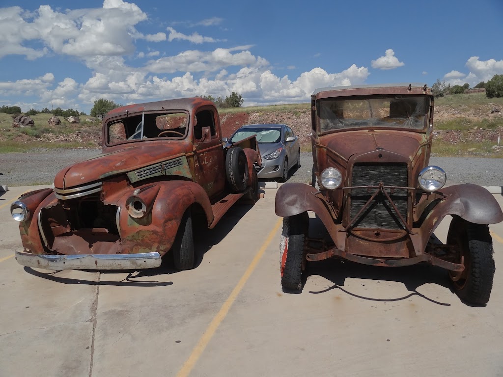 Shell | restaurant | 1198 W Old Hwy 66, Ash Fork, AZ 86320, USA | 9286372580 OR +1 928-637-2580