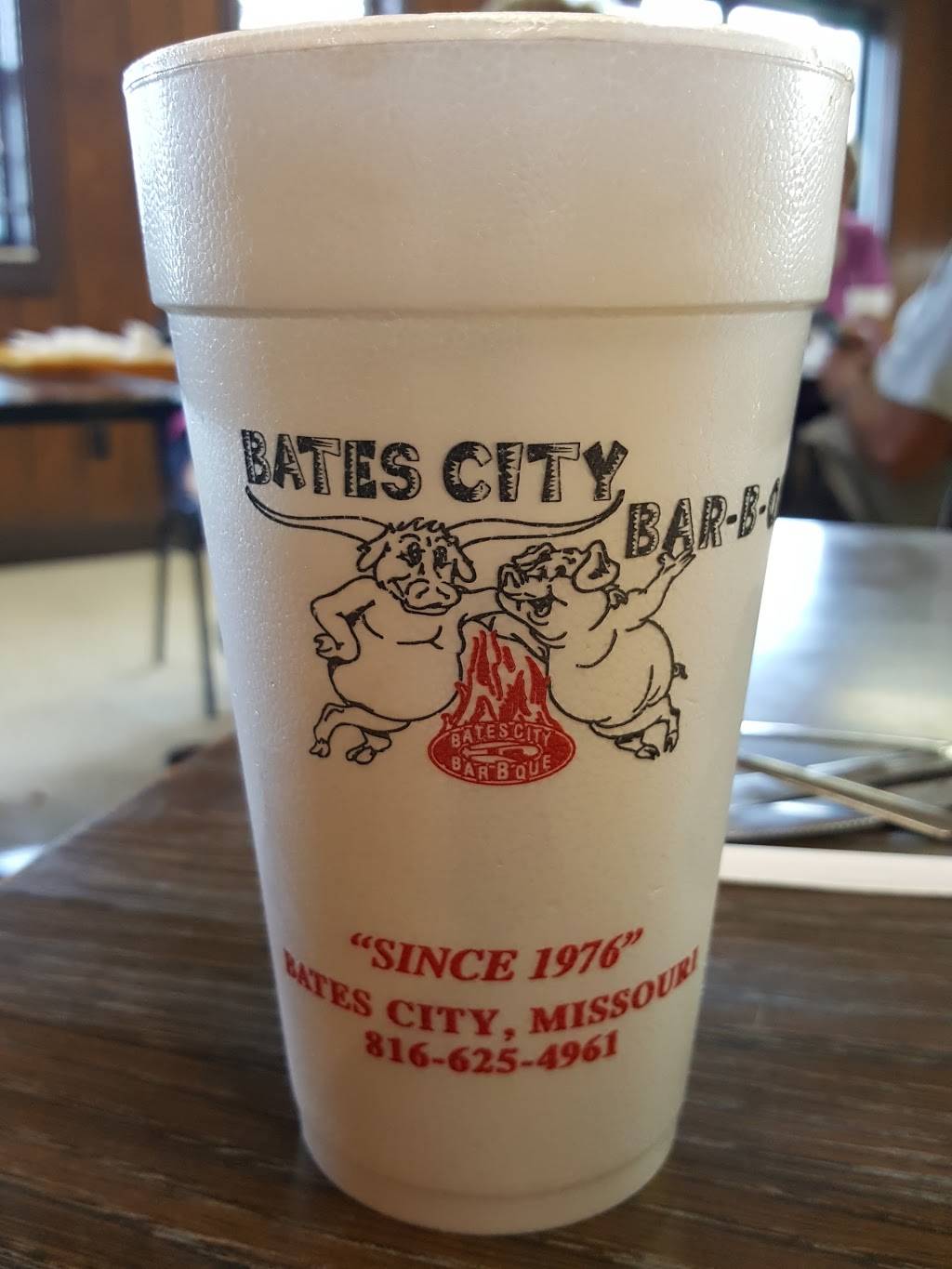 Bates City BBQ | restaurant | 201 E Market St, Bates City, MO 64011, USA | 8166254961 OR +1 816-625-4961