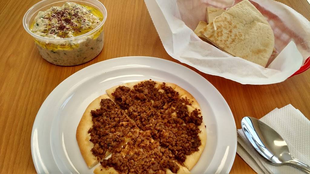 Falafel Stop | restaurant | 1915 Airport Blvd, Melbourne, FL 32901, USA | 3213272240 OR +1 321-327-2240