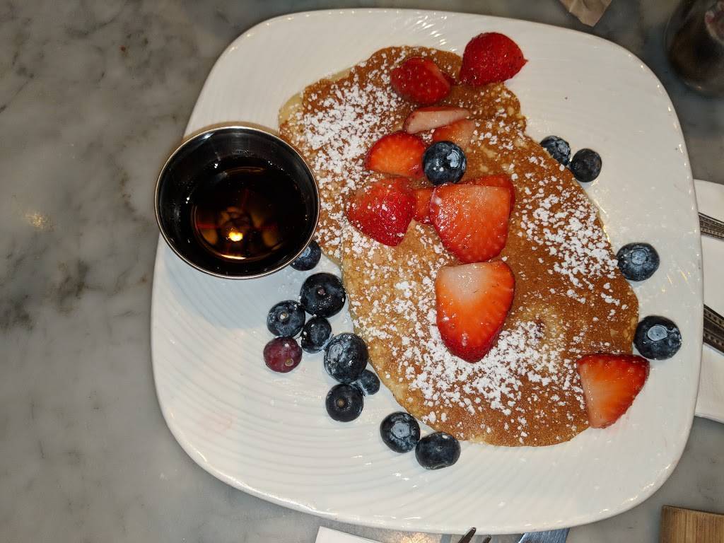 Orange Blossom | restaurant | 2000 Collins Ave #7, Miami Beach, FL 33139, USA | 3057638983 OR +1 305-763-8983