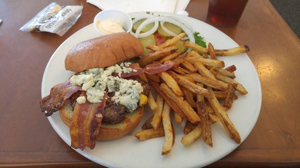 Magnolia St Seafood and Grill | restaurant | 9 W Magnolia St, Arcadia, FL 34266, USA | 8634916916 OR +1 863-491-6916