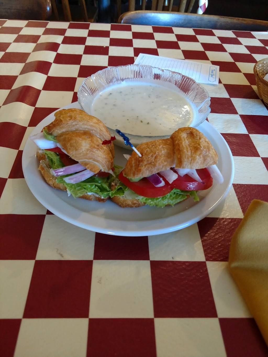 Café Angelica | Bistro & Catering | restaurant | 107 E Main St, Neosho, MO 64850, USA | 4174515727 OR +1 417-451-5727