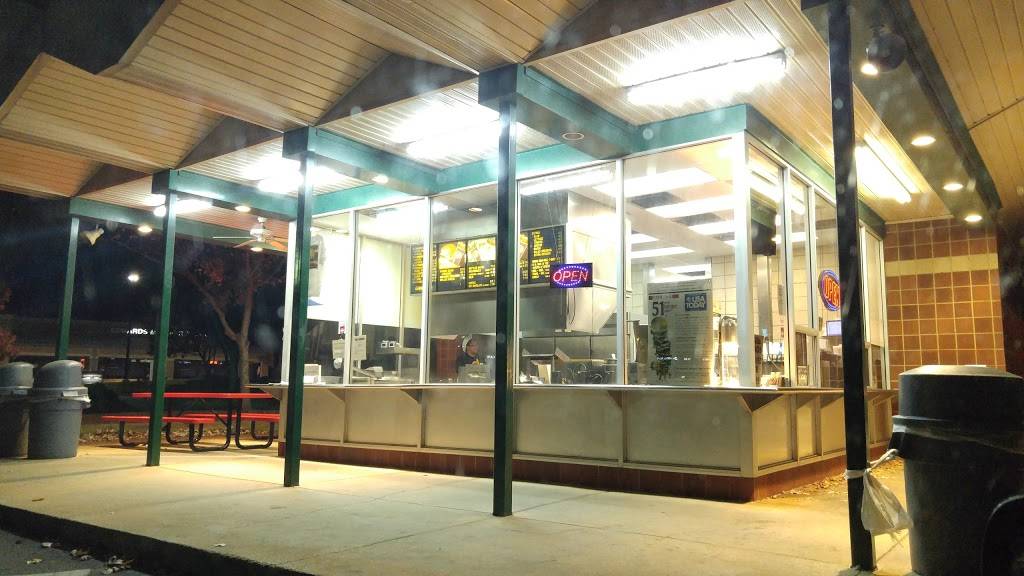 Char-Grill | restaurant | 3211 Edwards Mill Rd, Raleigh, NC 27612, USA | 9197812945 OR +1 919-781-2945