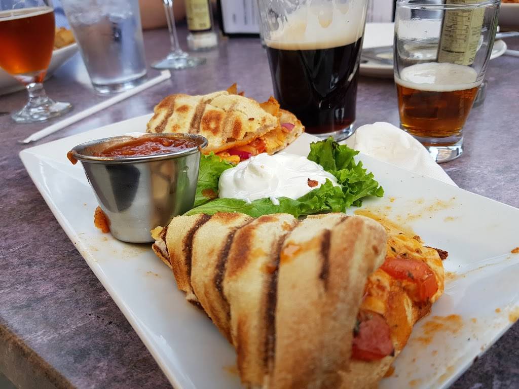 Uno Pizzeria & Grill | restaurant | 1516 Providence Ave, Chester, PA 19013, USA | 4844804788 OR +1 484-480-4788