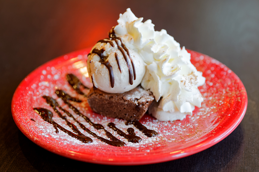 Hearth Pizzeria | night club | 974 Great Plain Ave, Needham, MA 02492, USA | 7814330600 OR +1 781-433-0600