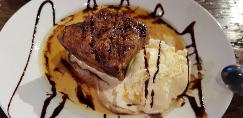 The Green Gator Toyota Music Factory | restaurant | 340 West Las Colinas Boulevard STE 100, Irving, TX 75039, USA | 4697066190 OR +1 469-706-6190