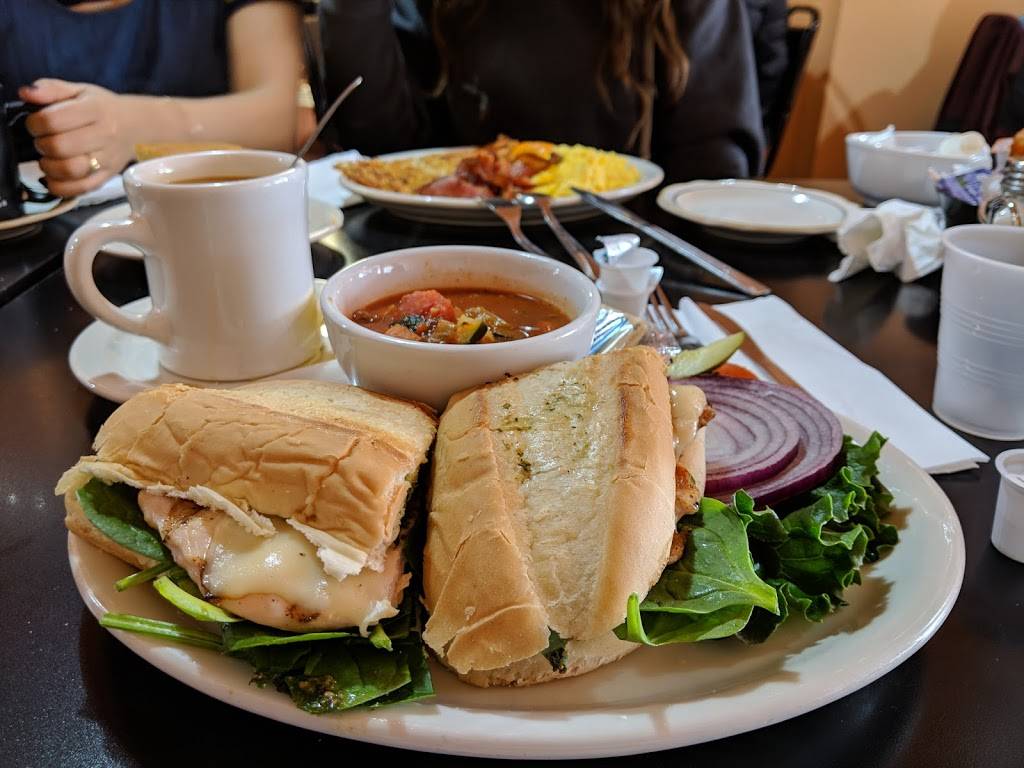 Good Day Cafe | restaurant | 314 Georgia St, Vallejo, CA 94590, USA | 7075574745 OR +1 707-557-4745