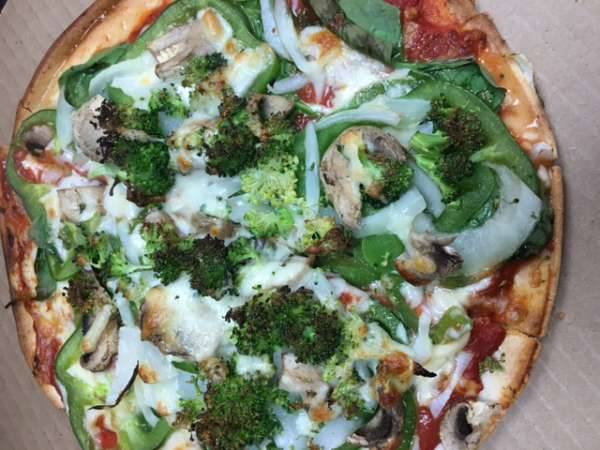 Milford Pizza Palace | meal delivery | 8 Beach St, Milford, MA 01757, USA | 5084788898 OR +1 508-478-8898