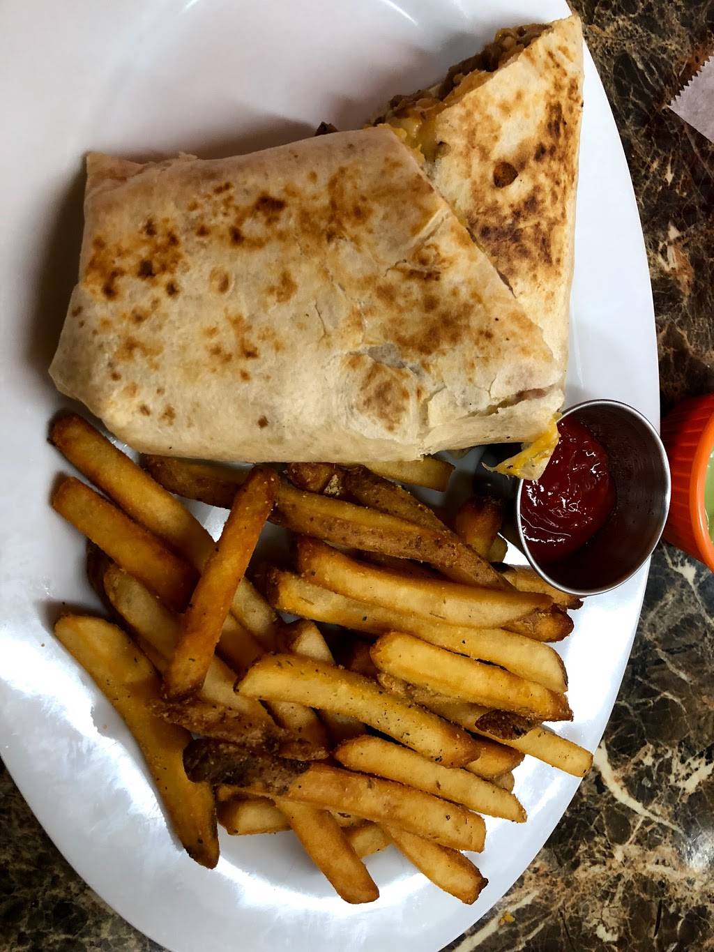 Paraiso Rosel Mexican Restaurante | restaurant | 119 N 8th St, Reading, PA 19601, USA | 6103781708 OR +1 610-378-1708