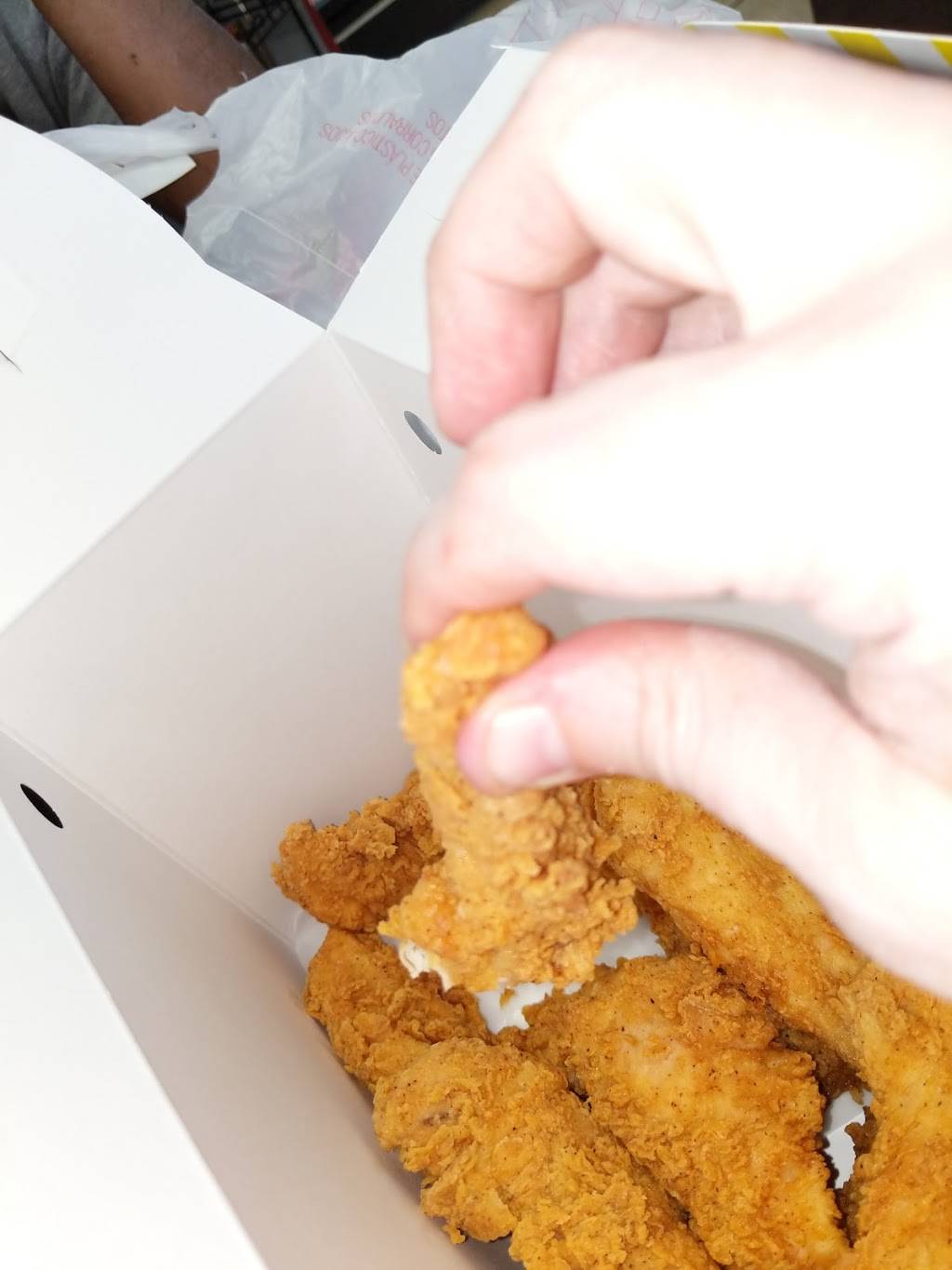 KRISPY KRUNCHY CHICKEN | restaurant | 9010 W Flamingo Rd, Las Vegas, NV 89147, USA | 7022338061 OR +1 702-233-8061