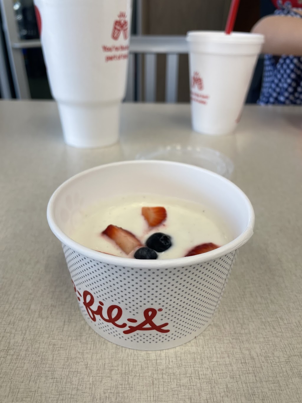 Chick-fil-A | restaurant | 25 Village Cir, Midland, TX 79701, USA | 4326871282 OR +1 432-687-1282