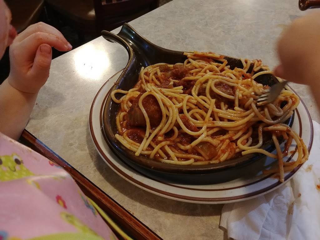 Thorpedo Restaurant | restaurant | 102 W Hill St, Thorp, WI 54771, USA | 7156695515 OR +1 715-669-5515