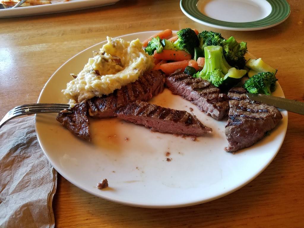 Applebees Grill + Bar | restaurant | 383 Springfield Ave, Newark, NJ 07103, USA | 9732423600 OR +1 973-242-3600