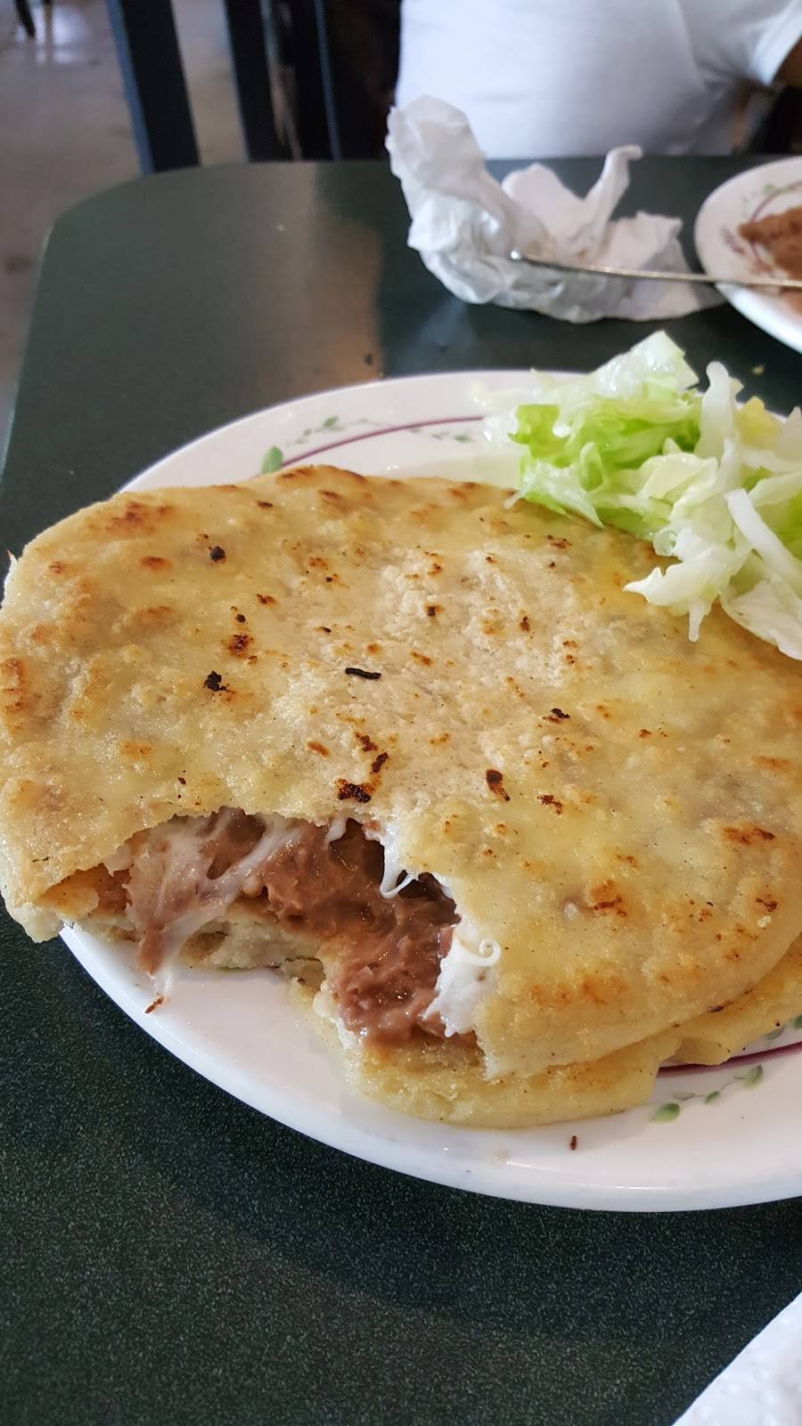 La Fondita | restaurant | 1233 Newport Ave, Dallas, TX 75224, USA | 2149419221 OR +1 214-941-9221