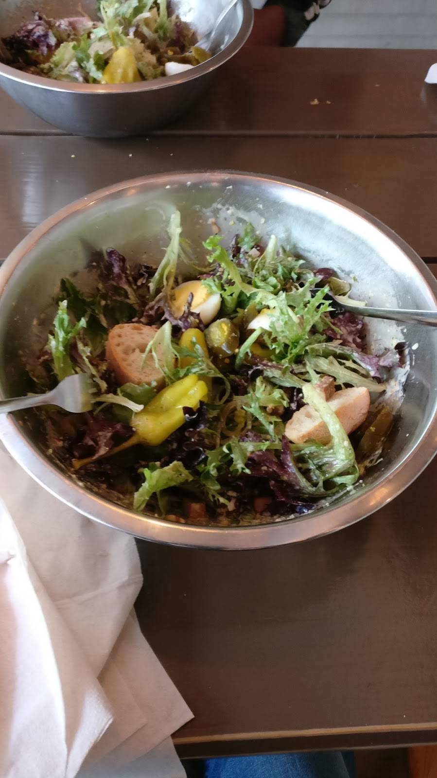 Leaf | restaurant | 115 W 6th St, Austin, TX 78701, USA | 5124745323 OR +1 512-474-5323