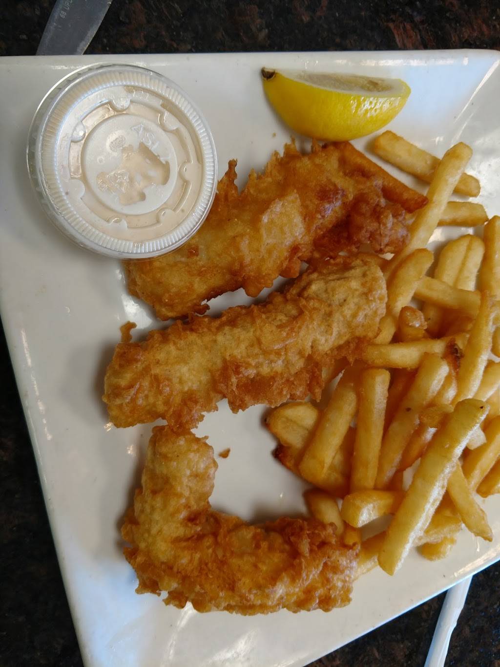 Village Cafe | restaurant | 68940 Main St, Richmond, MI 48062, USA | 5867273663 OR +1 586-727-3663