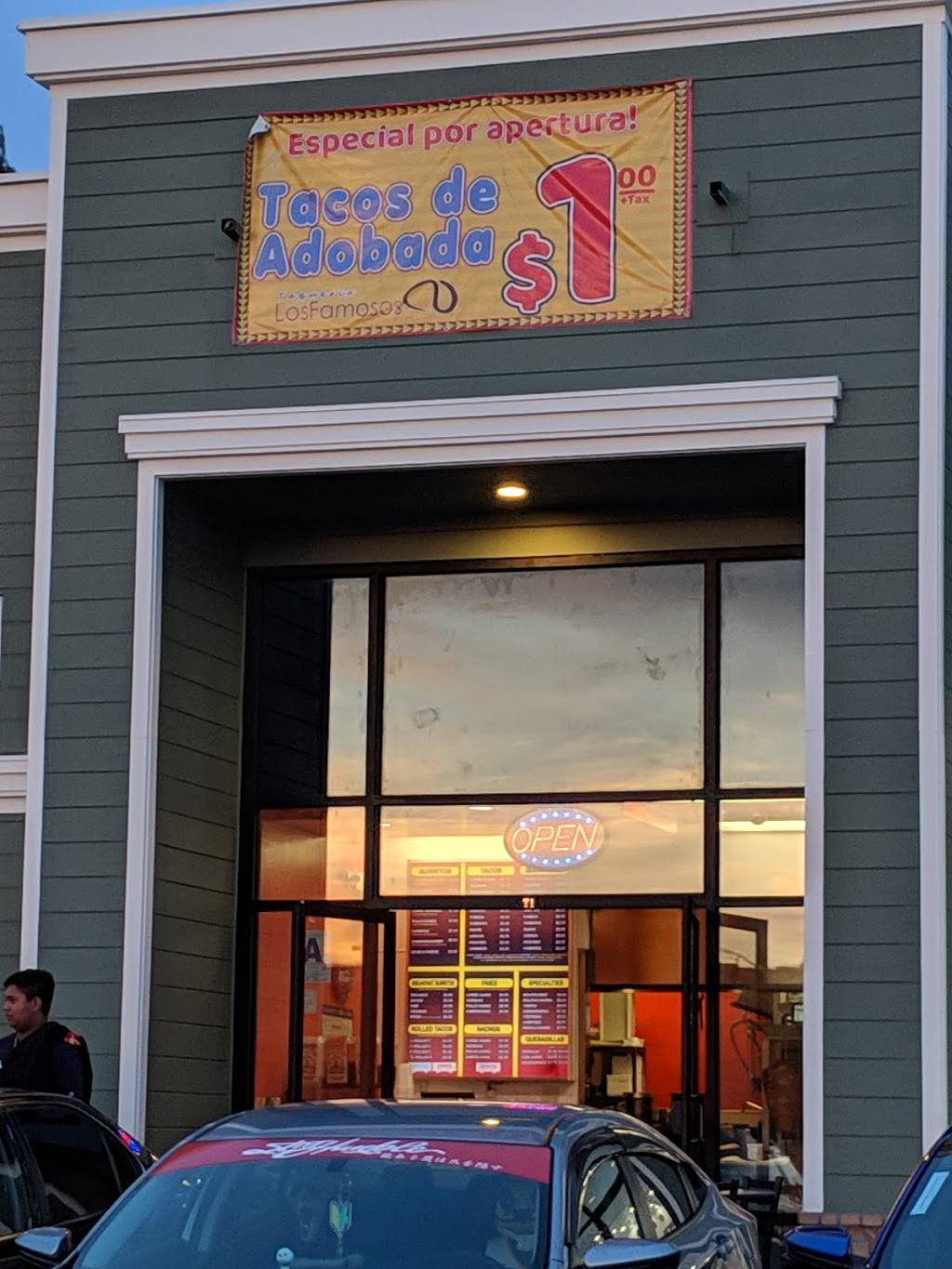 Taqueria Los Famosos | restaurant | 2220 E Plaza Blvd T-1, National City, CA 91950, USA | 6192592649 OR +1 619-259-2649