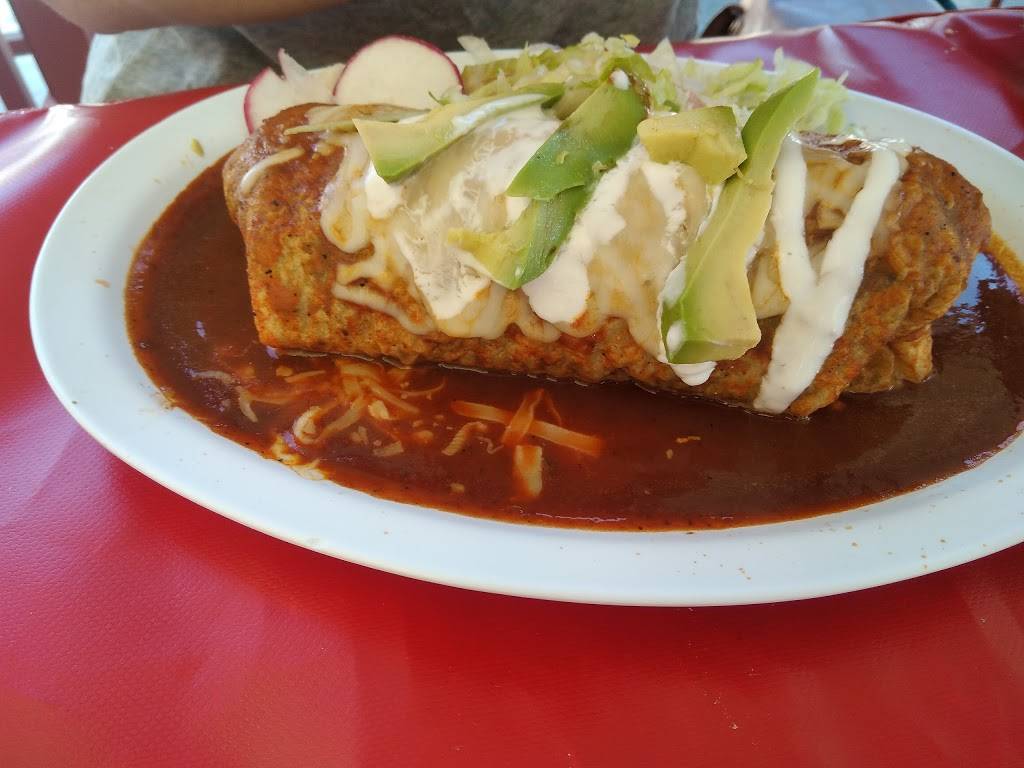 La Tia Mexican Restaurant | restaurant | 1175 E Holt Ave, Pomona, CA 91767, USA | 9096222050 OR +1 909-622-2050