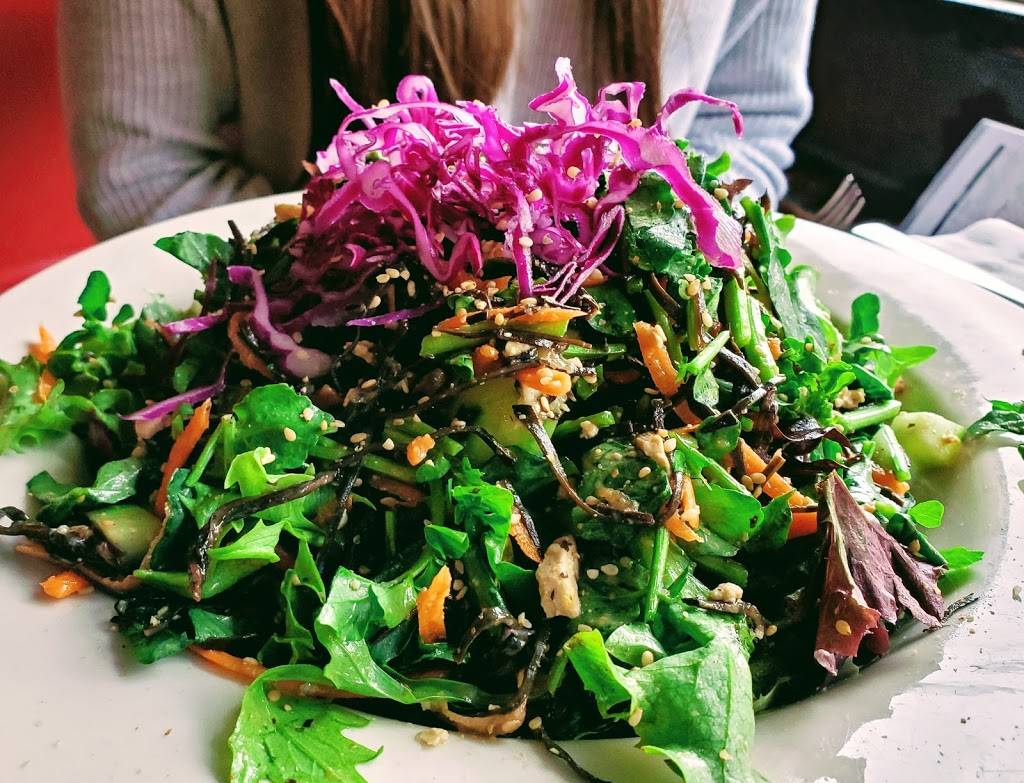 Paul and Elizabeths | restaurant | 150 Main St, Northampton, MA 01060, USA | 4135844832 OR +1 413-584-4832