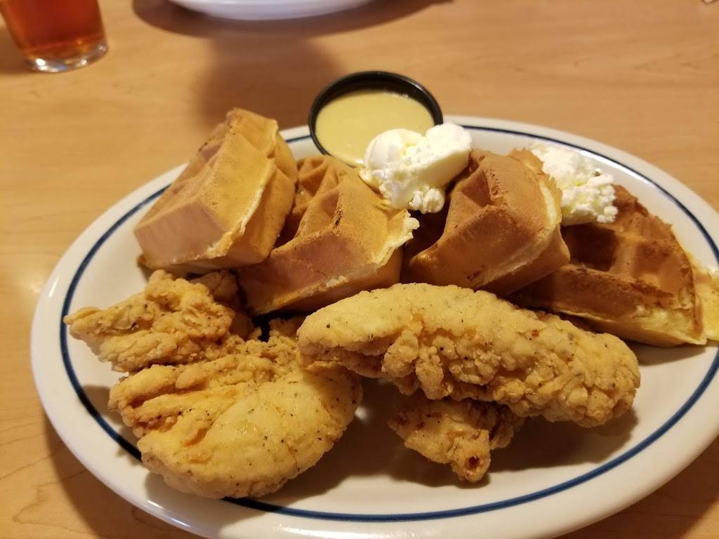 IHOP | bakery | 16025 US-441, Eustis, FL 32726, USA | 3525896070 OR +1 352-589-6070