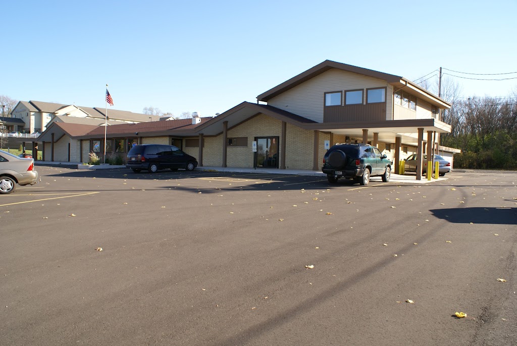 Lake Geneva Lanes | restaurant | 192 E Main St, Lake Geneva, WI 53147, USA | 2622484805 OR +1 262-248-4805