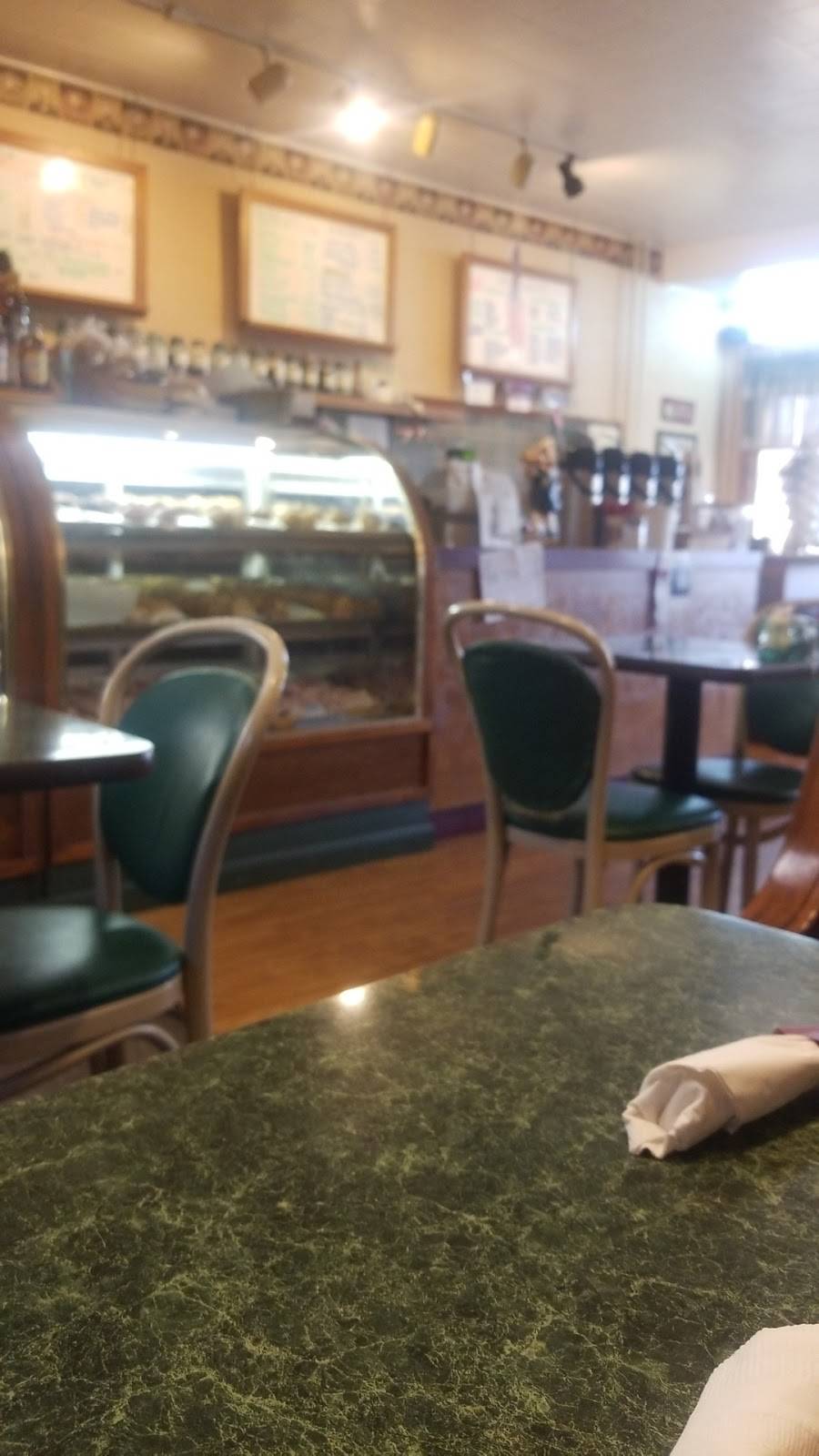 Muffin Man | restaurant | 15 S D and H Ave, Riverside, PA 17868, USA | 5702758811 OR +1 570-275-8811