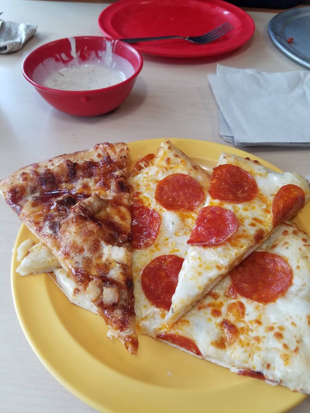 Cicis Pizza | restaurant | 1660 Whittlesey Rd Ste 300, Columbus, GA 31904, USA | 7063173332 OR +1 706-317-3332