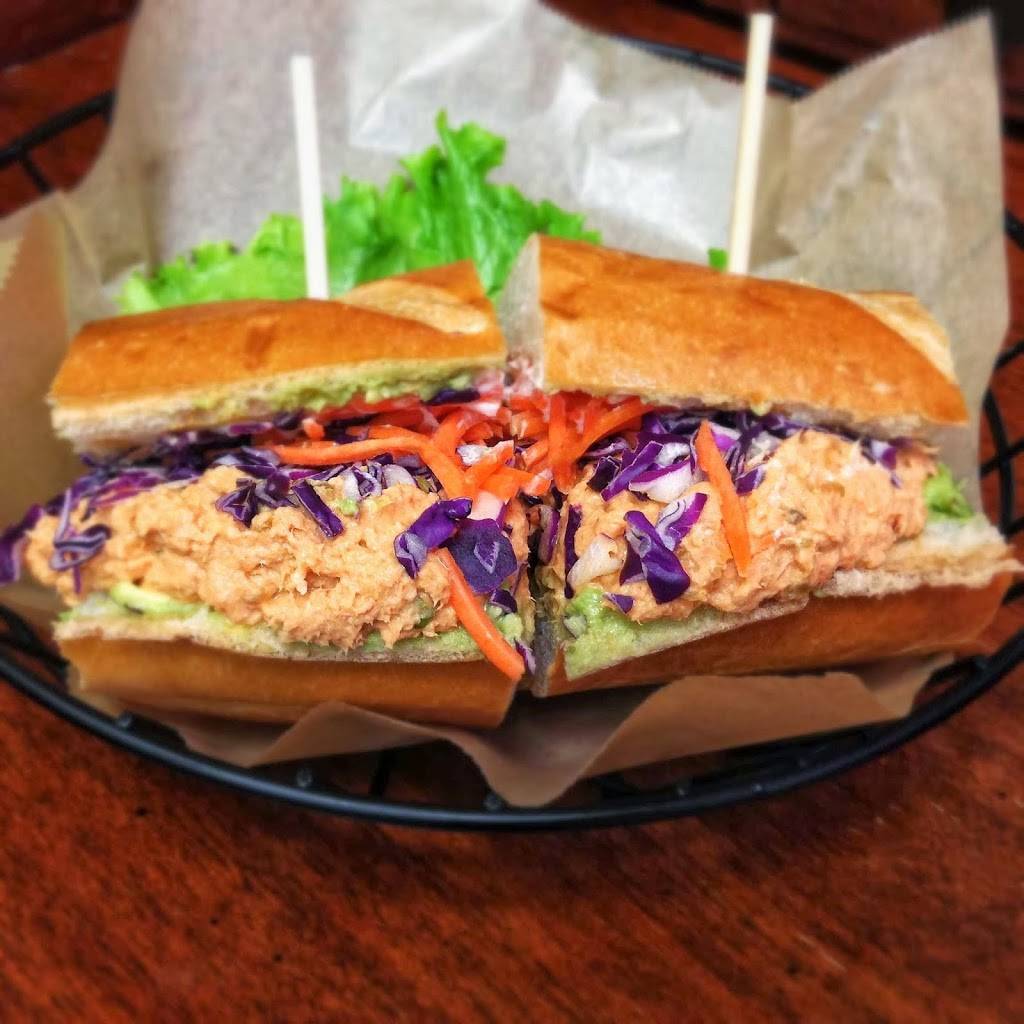 MAXS DELI & CATERING | restaurant | 11960 Heritage Oak Pl, Auburn, CA 95603, USA | 5308236297 OR +1 530-823-6297