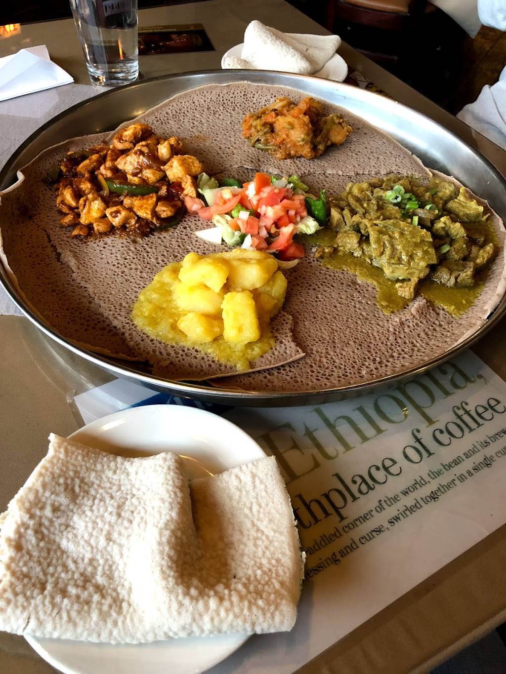 Ethiopian Diamond | restaurant | 6120 N Broadway, Chicago, IL 60660, USA | 7733386100 OR +1 773-338-6100