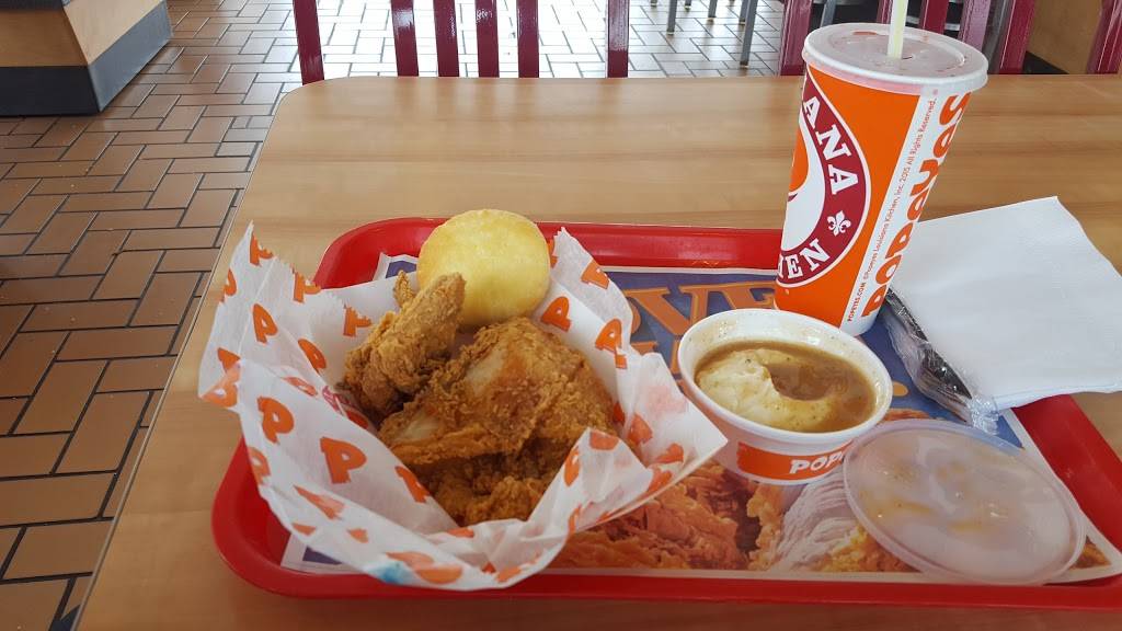 Popeyes Louisiana Kitchen | restaurant | 6340 N Broadway, Chicago, IL 60660, USA | 7739730330 OR +1 773-973-0330