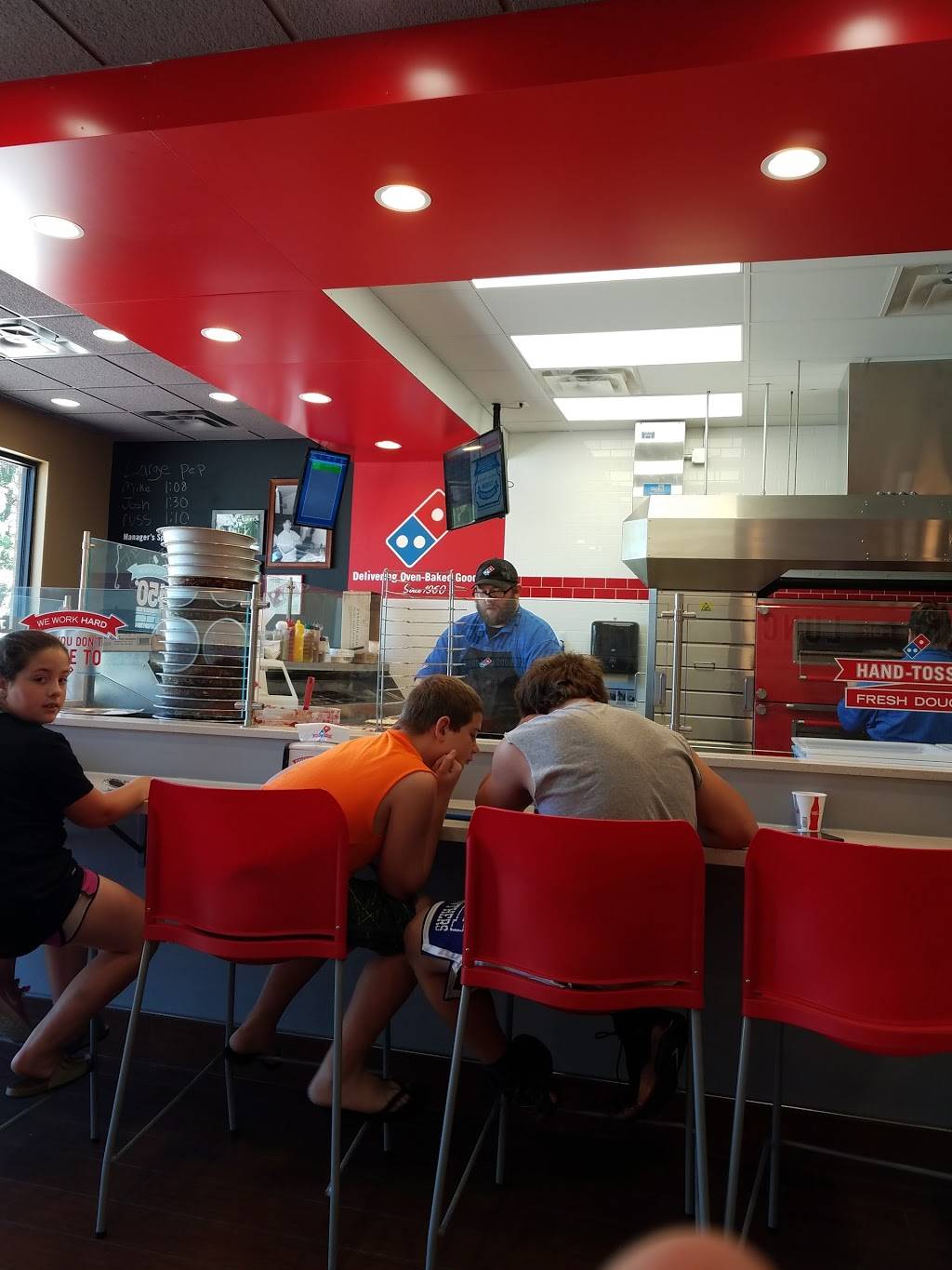 Dominos Pizza | meal delivery | 408 8th St SW, Altoona, IA 50009, USA | 5159570003 OR +1 515-957-0003