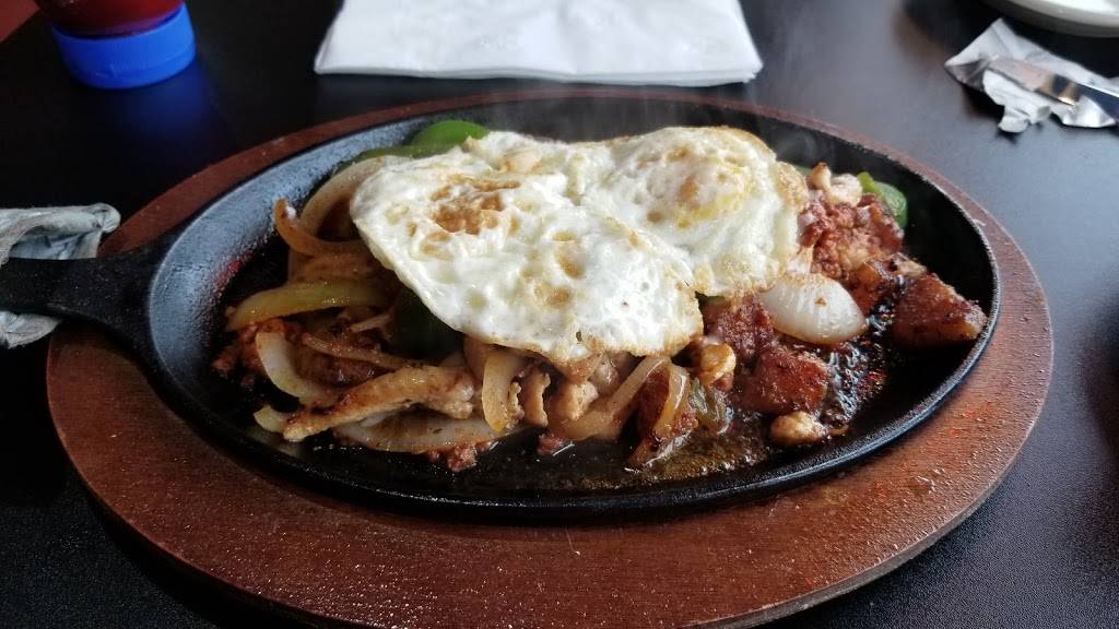 Breakfast 96 & Tacos | restaurant | 4825 E 96th St Suite 1500, Indianapolis, IN 46240, USA | 3176690240 OR +1 317-669-0240