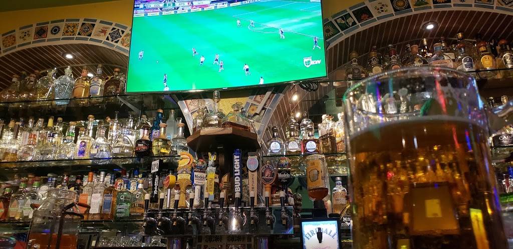 El Paraiso Mexican Grill | restaurant | 11014 19th Ave SE # 226, Everett, WA 98208, USA | 4253387125 OR +1 425-338-7125